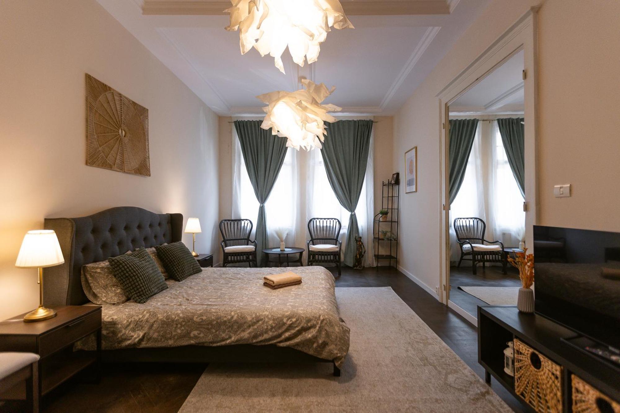Central Charm - 2Br Apartment 티미쇼아라 외부 사진