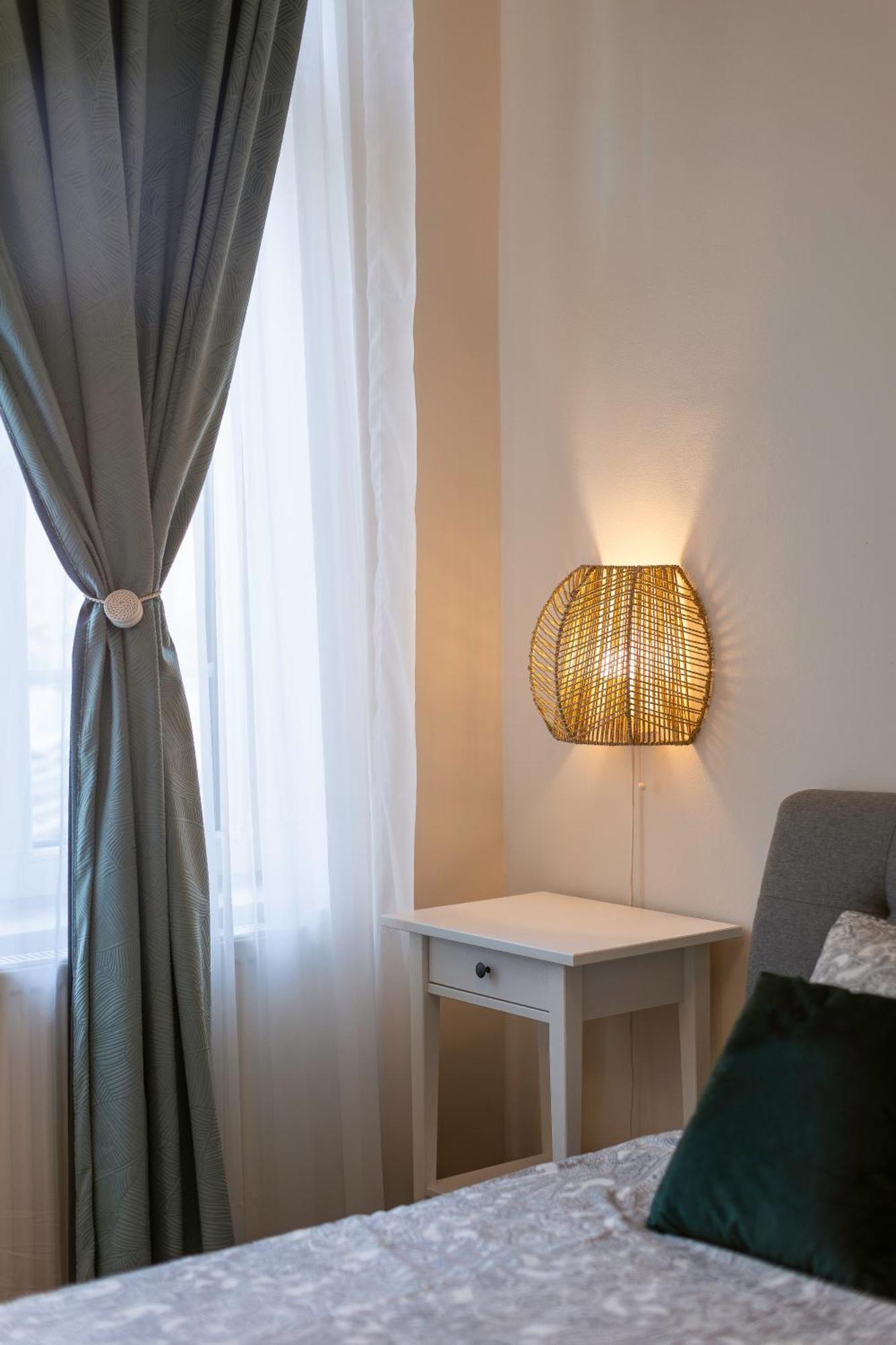 Central Charm - 2Br Apartment 티미쇼아라 외부 사진